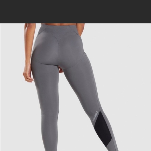 Gymshark Asymmetric Leggings NWOT XS - Picture 8 of 9